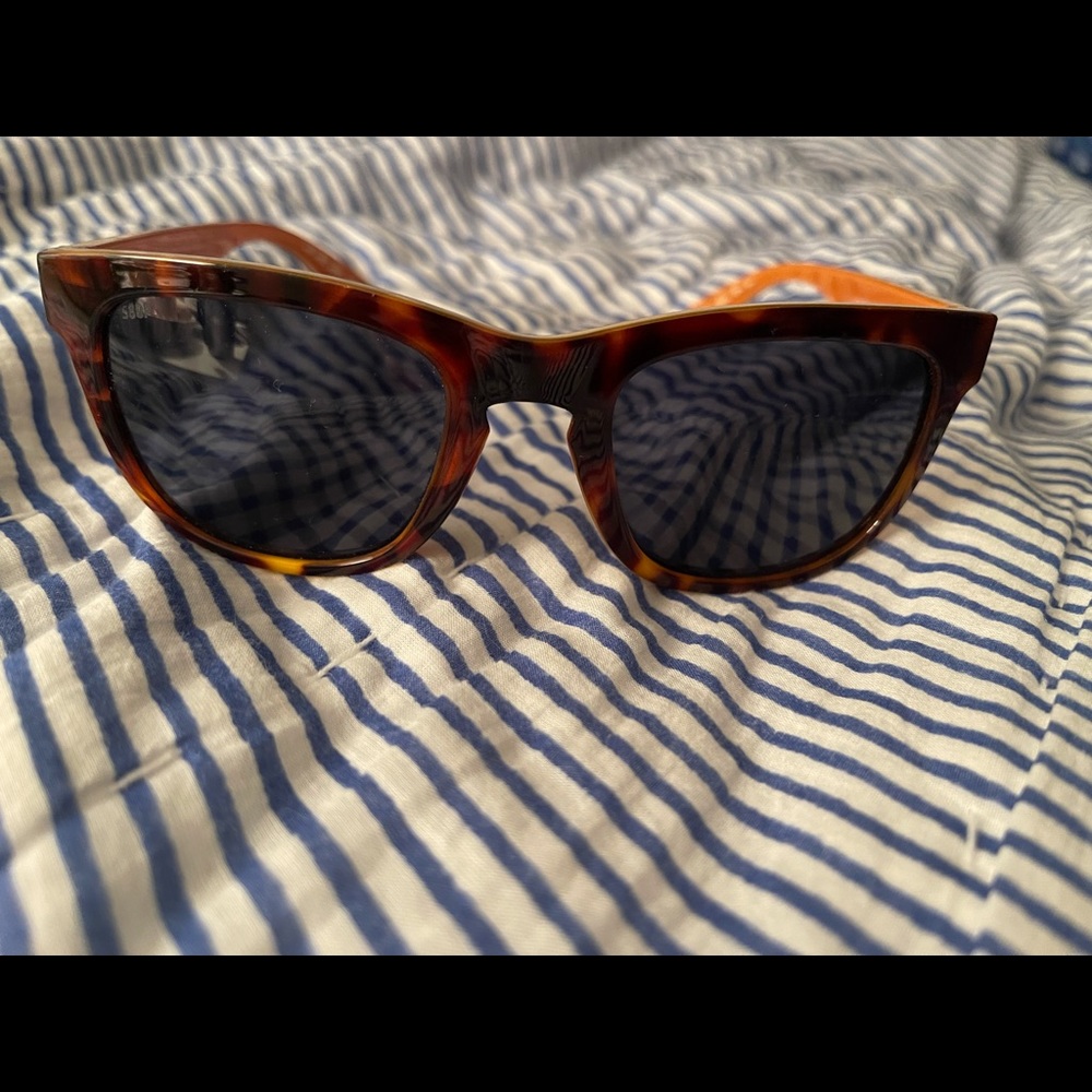 Costa Del Mar Sunglasses - tortoise shell-“copra”